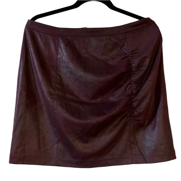 Free People Rumi Rouched Mini Skirt 👑 - Picture 4 of 4